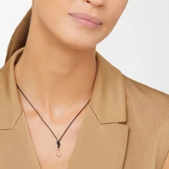 Alternative view of Ciondolo lettera "S" in oro rosa. Modello grande.