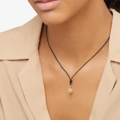 DMB9037 FOURS 000OG 100 Dodo four leaf clover charm 18k yellow gold