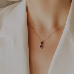 Alternative view of Girocollo in Oro Diamanti e Zaffiri Goccia