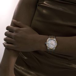 Alternative view of AIKON Quartz Date 35MM