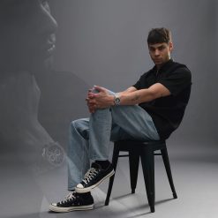 AI1118 SS002 330 1 lifestyle 2