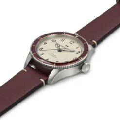 Alternative view of Pilot Pioneer 38mm