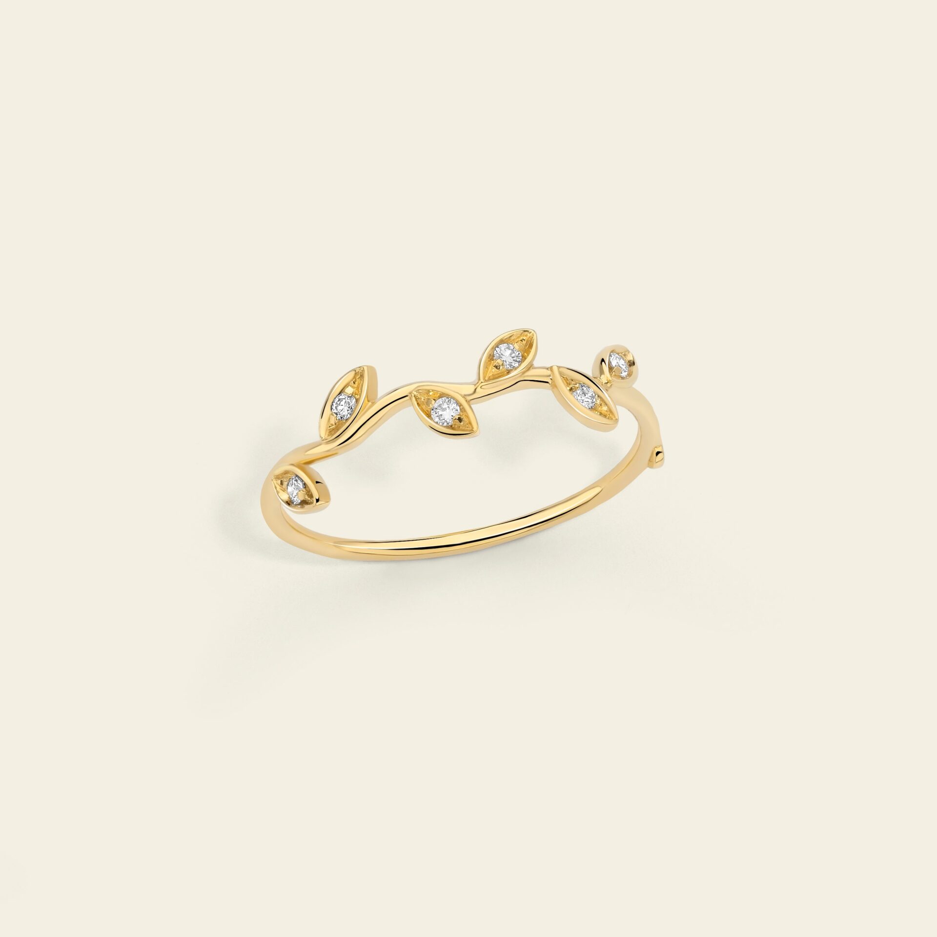 Anello Flora con foglie in oro e diamanti Marco Gerbella in oro 18 kt 2 Anello Flora con foglie in oro e diamanti Marco Gerbella in oro 18 kt - immagine 2